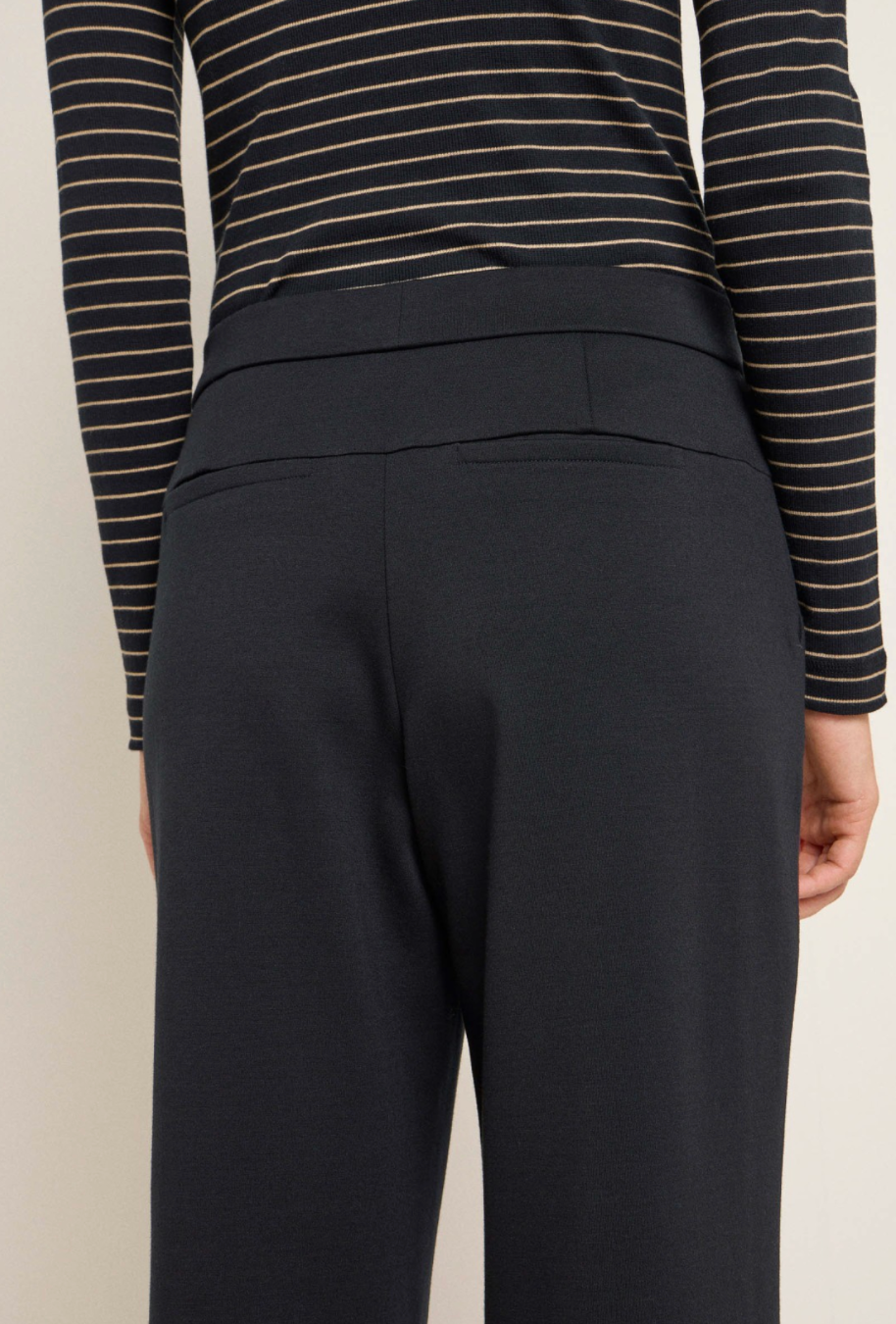 Hose mit geradem Bein